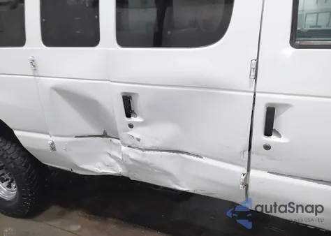 2009 Ford E-350 Super Duty Xl/Xlt z USA, uszkodzony, nr VIN 1FBNE31L59DA43972